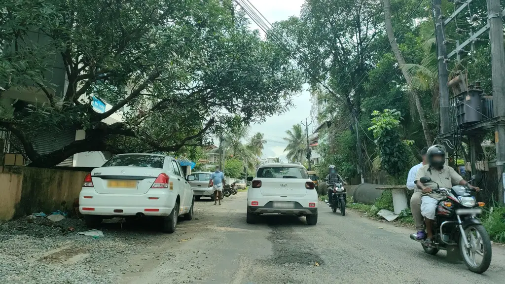 Mahindra Spare Parts - Kochi Ernakulam