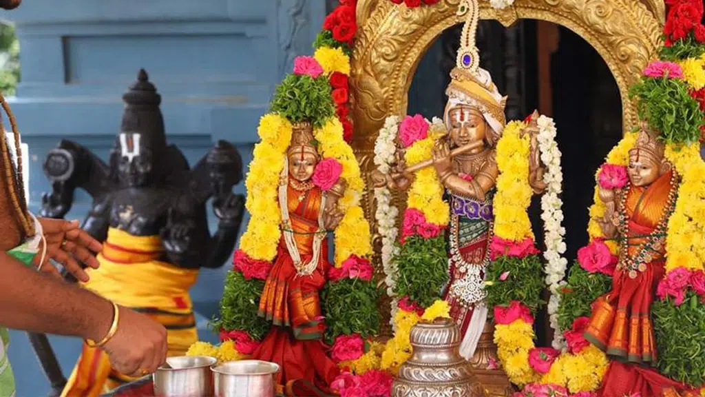 Shri Dattatray Jyotishya Kendra