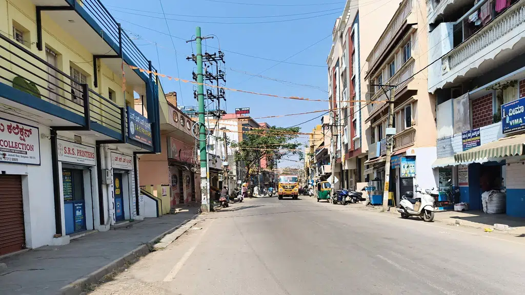 Sri Maruthi Tours and Travels