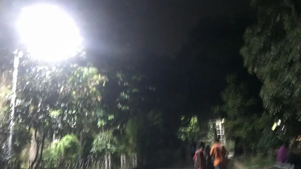 Deshbandhu park