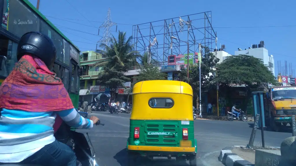 KA 17 Davanagere Benne Dose