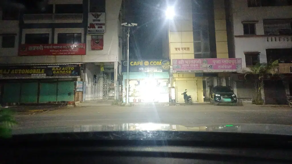 Ashutosh R Kashikar Advocate Property Dealer