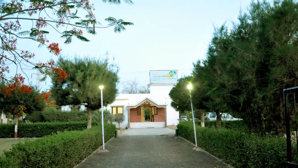 Shree Krishna Holiday Resort