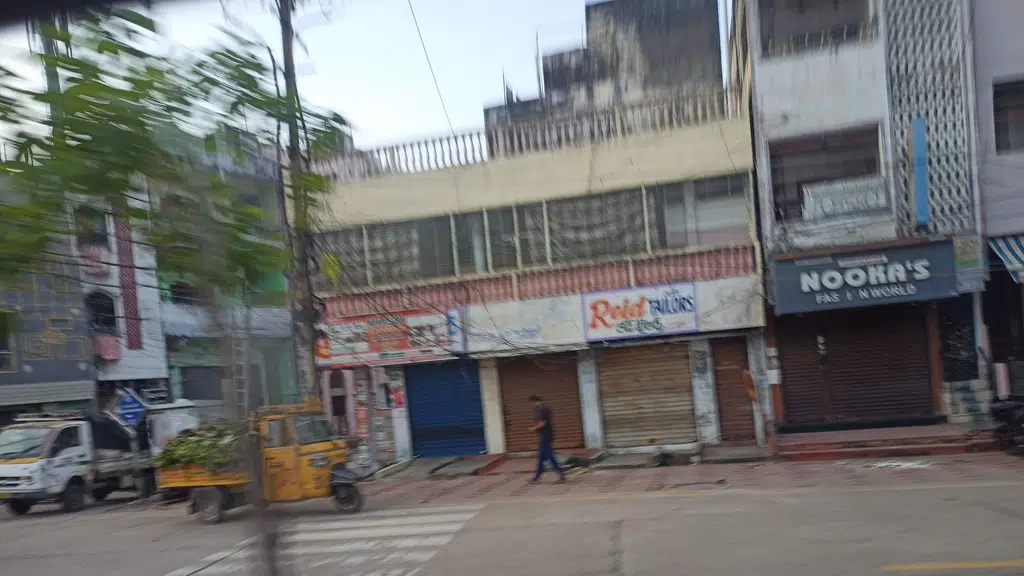 Gnaneswari Fancy and Stationery