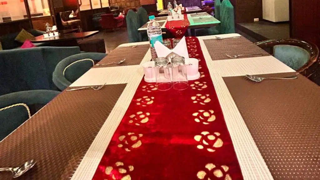Hotel Pine Borough