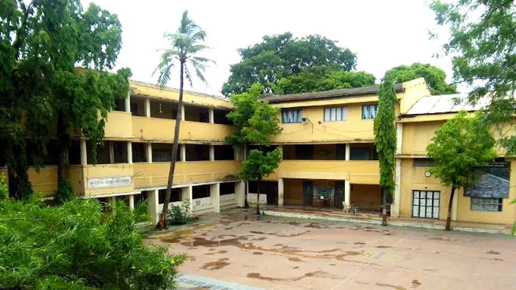 श्रीमती हि गो श्रॉफ हायस्कूल, नंदुरबार