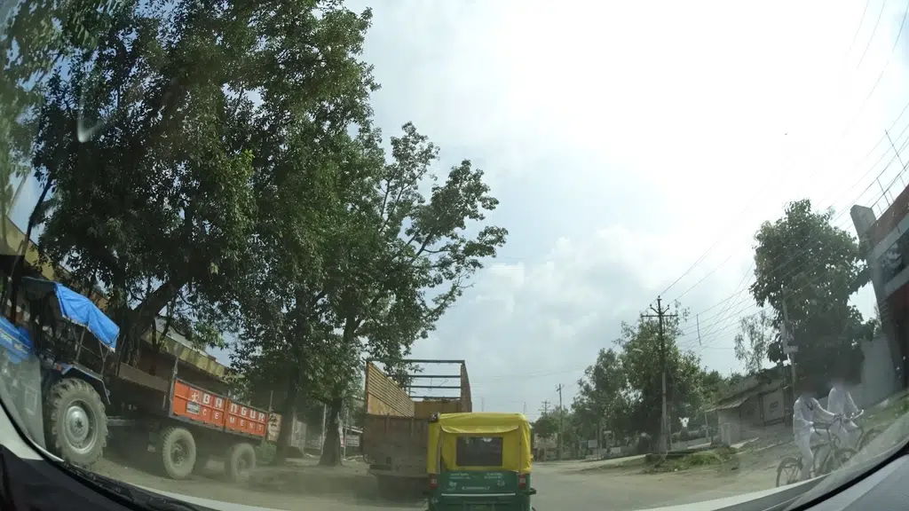 DP Auto(M S Automobile)-Bargadwa Branch.Gorakhnath Mandir Road
