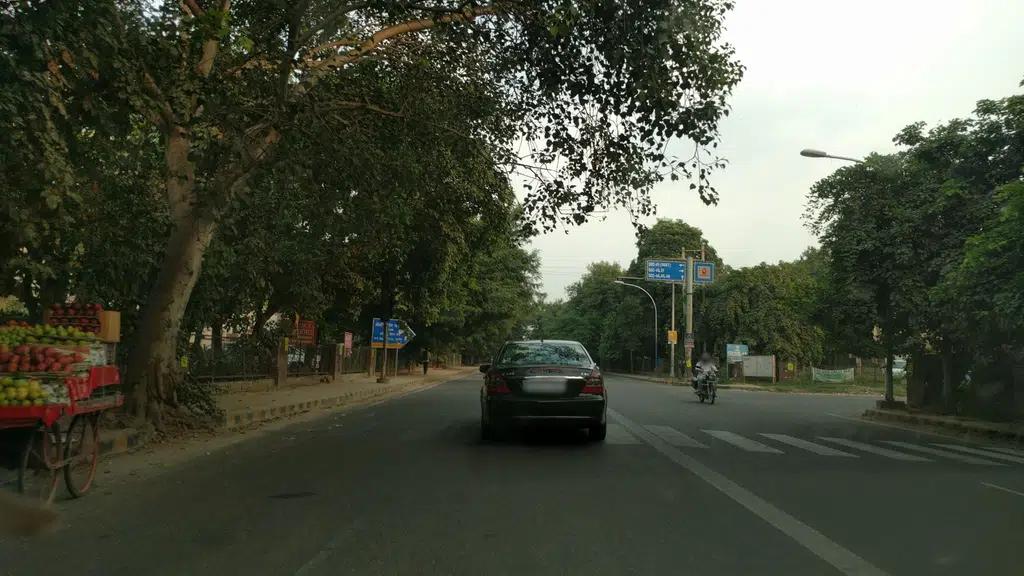 LuxuryTwins - Car Service Centre, Sector 31