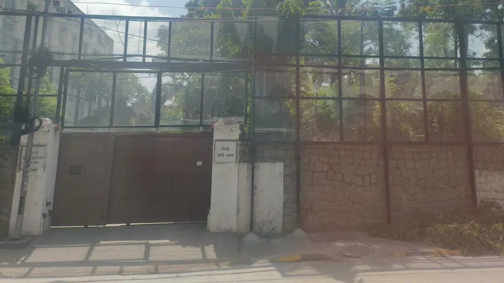 Bhavani Desai Chandana Hotel