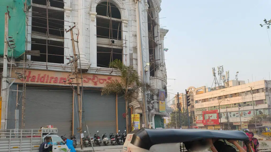 Khan and Sons Fruits Market