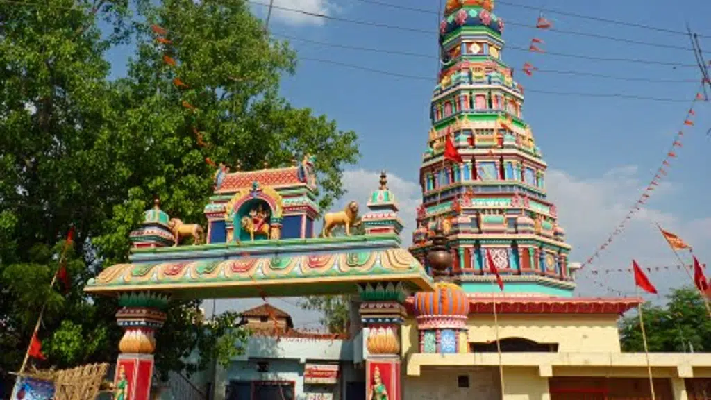 Pujya shri Bhagwati gauri santoshi maharani ji ka darbar