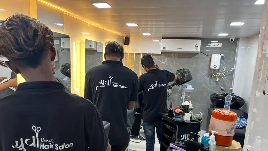 Yuva Unisex Salon  युवा