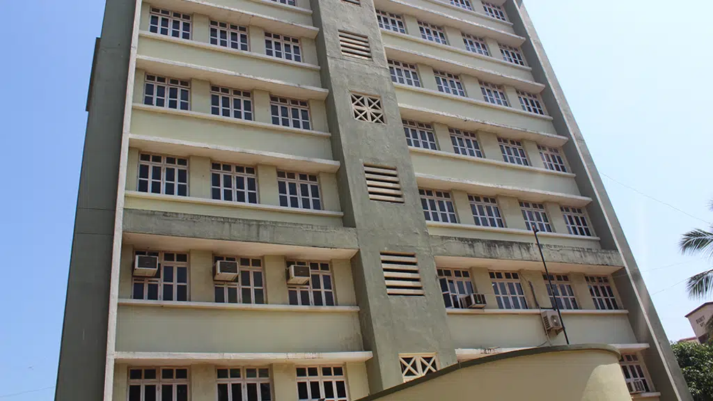 S. L. Porwal English Medium High School