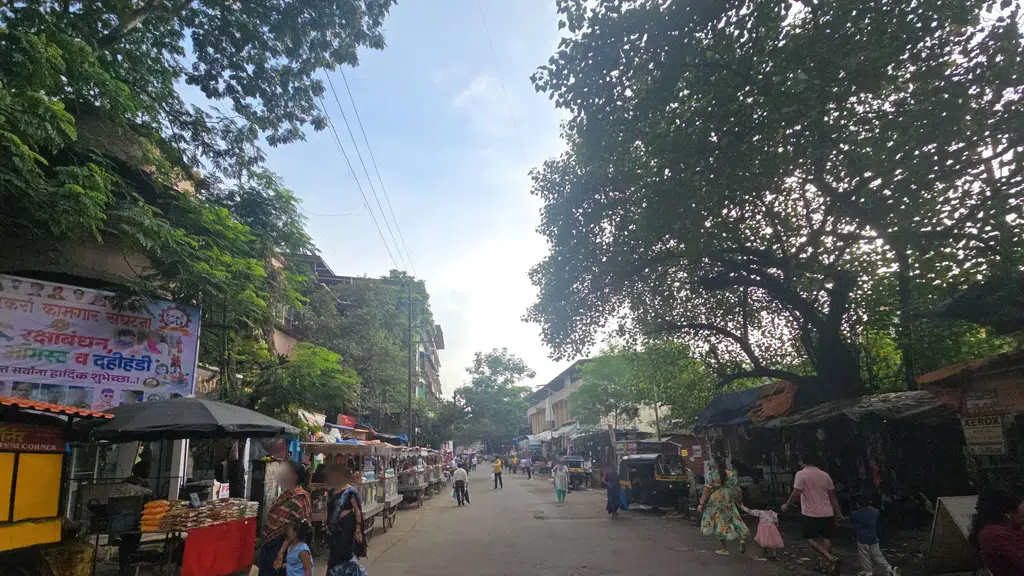 Chhil Paper Mart