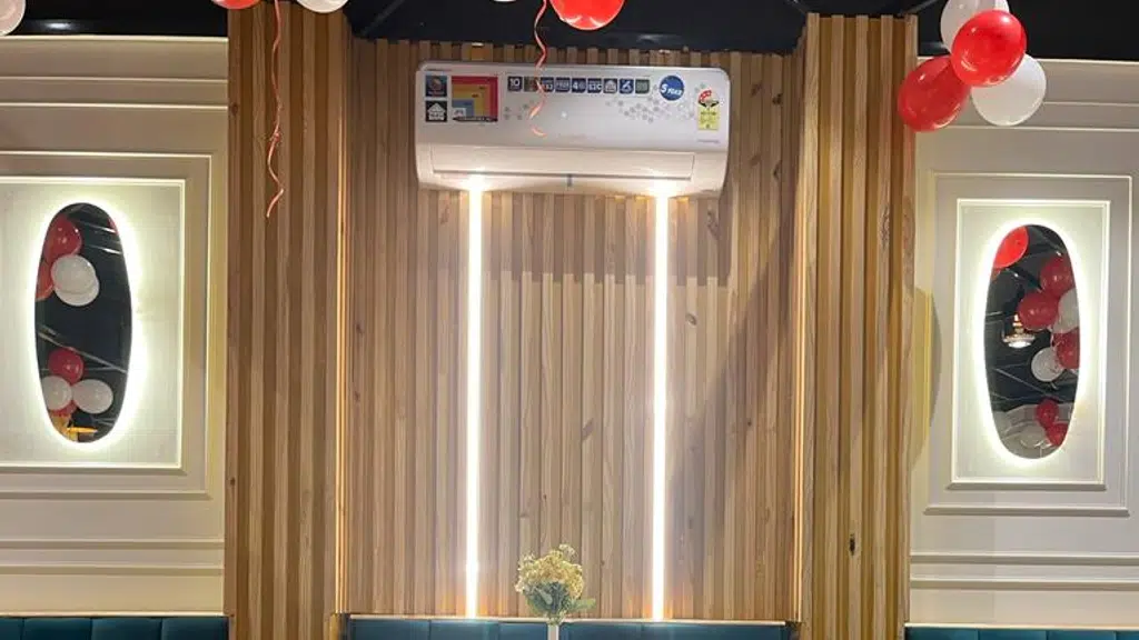 Sandhu Restaurant
