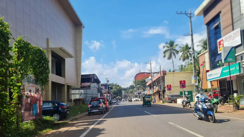 Family Medicals Thalassery Road