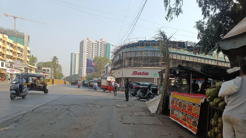 Retail saree shop