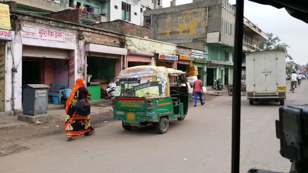 Heera Bakers and Gift Shop