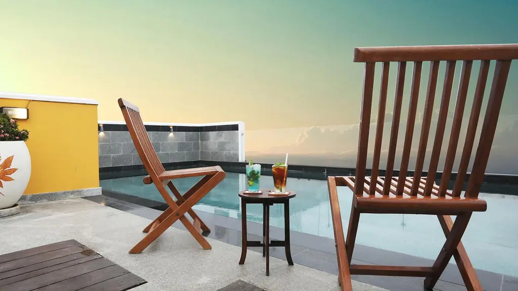 Petit Palais Boutique Hotel