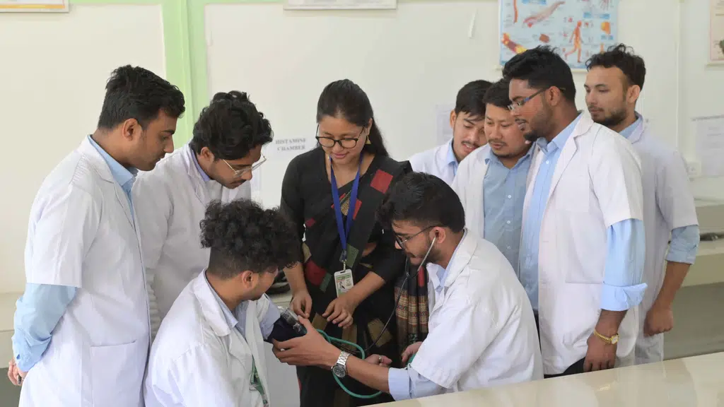 Ayush Pharmacy Institute - Diploma in Pharmacy Allopathic