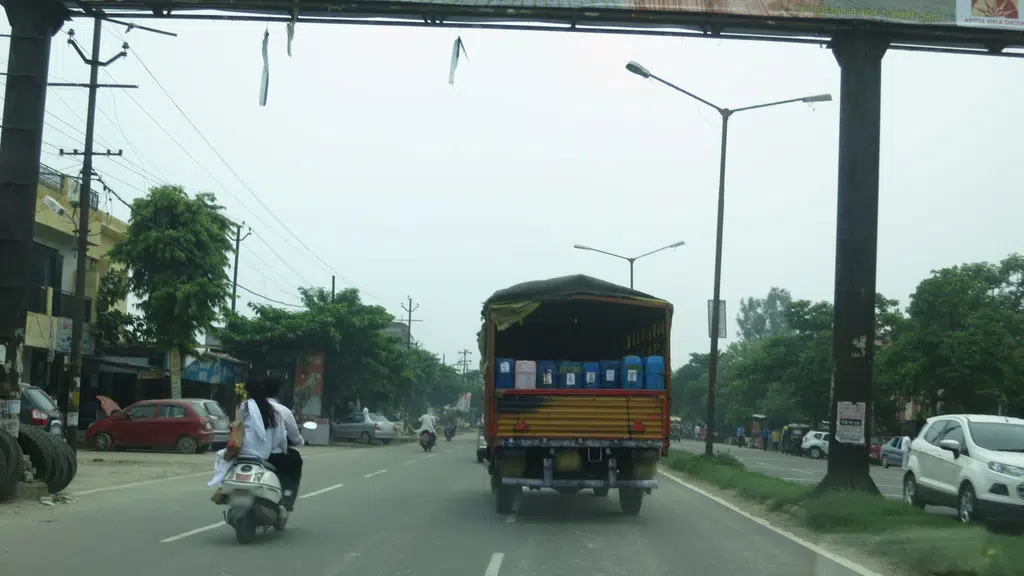 Castrol Service - Delhi Motors Ccc