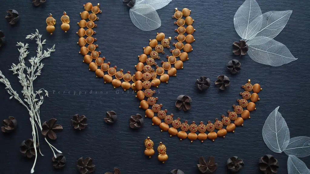 Pereppadans Gold & Diamonds