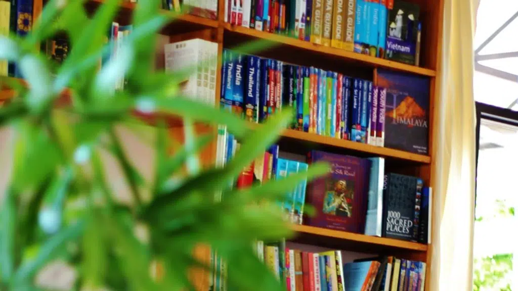 Illiterati Books and Coffee