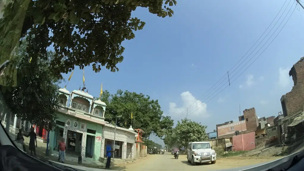 Famous Chappal Store