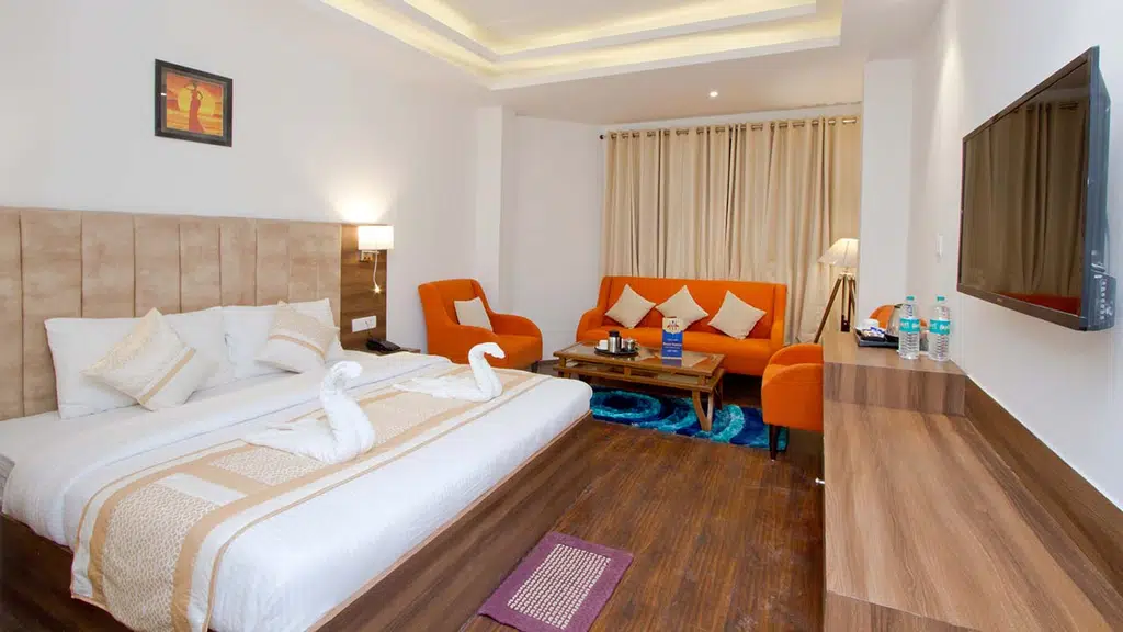 Hotel Avishi Greens