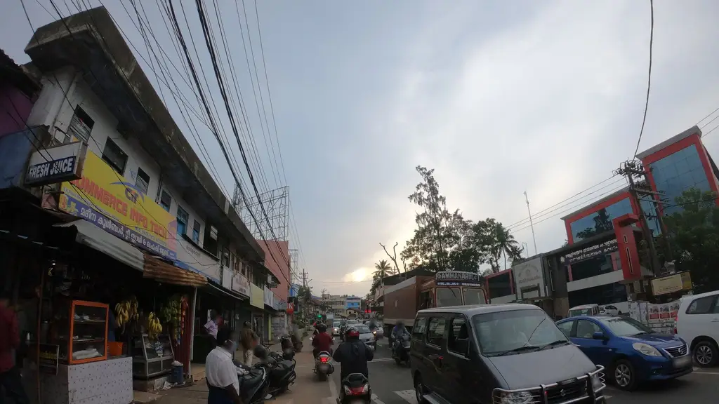 Pnmghss  Koonthalloor
