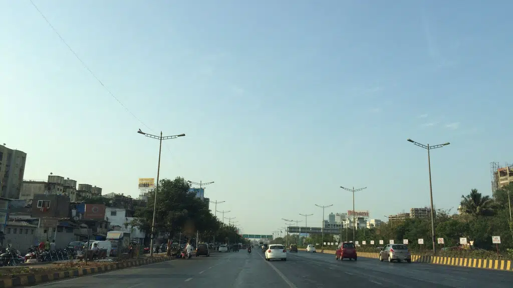 Sunni Gausiya Jama Masjid - Bandra East