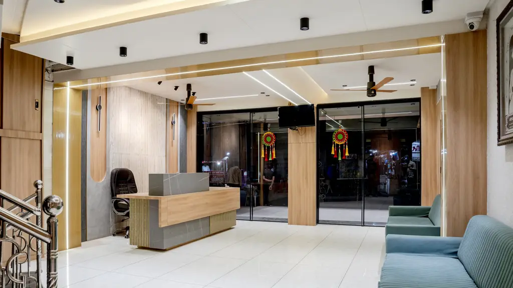 Hotel Chitrakut