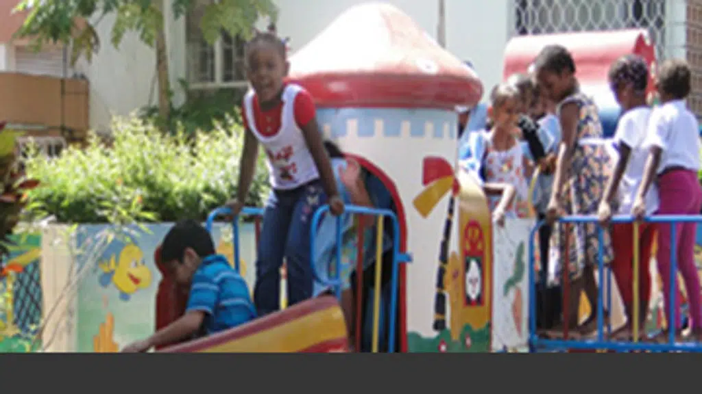 Touna Cennmda International School
