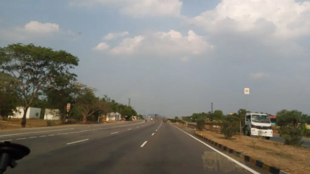 Maharatna Indian Oil fuel station