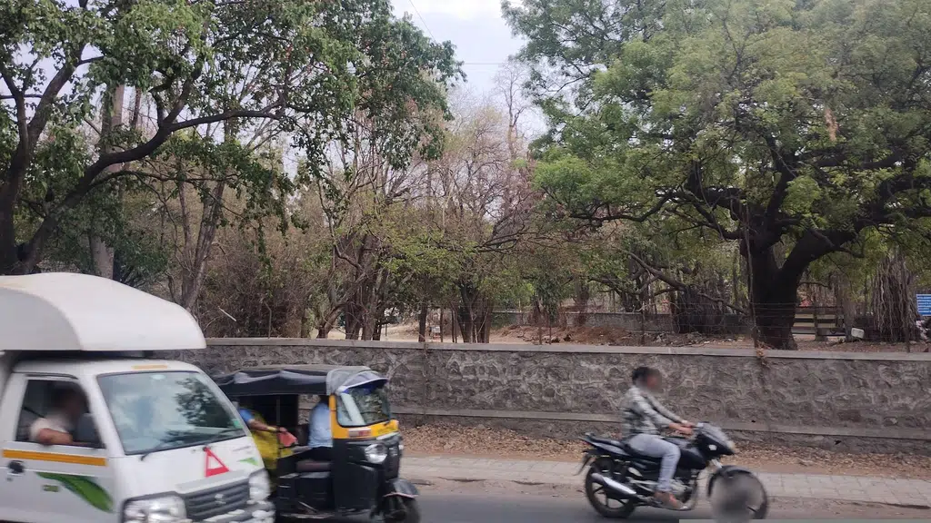 Aakash Institute, Shankar Seth Road Camp