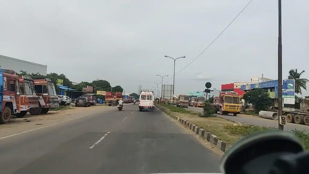 Gulf Retail Shop - Lucky Auto Mobiles