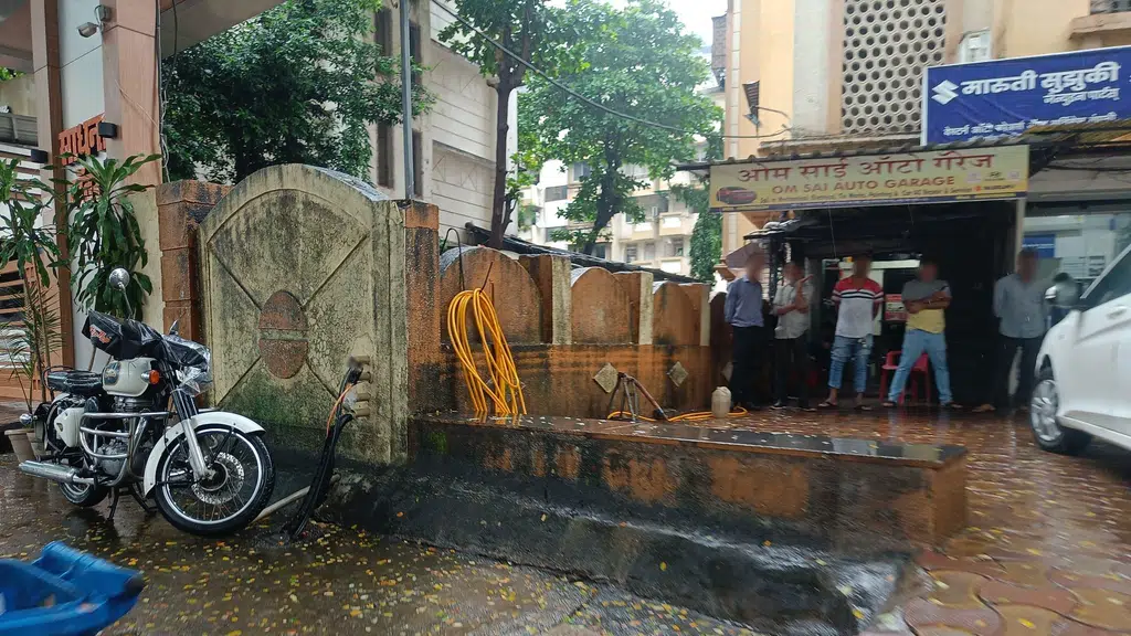Autocaremulund