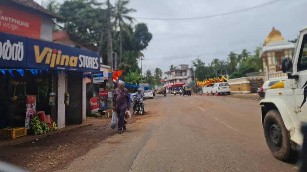 Alavil Puthiya Kaavu Sree Maariamma Kovil
