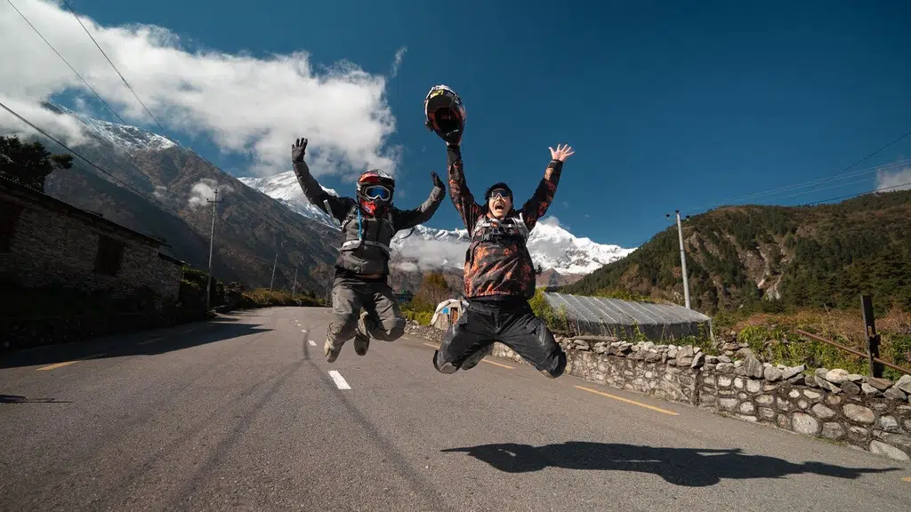 Mototour Ladakh / Himalayas Motorcycle Expedition in India
