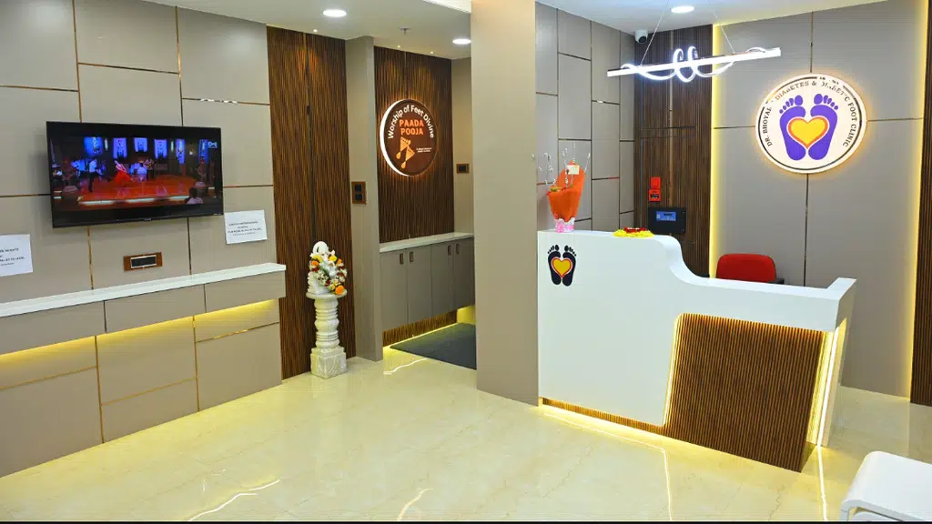 Dr.Bhoyar, s Diabetes & Diabetic Foot Clinic
