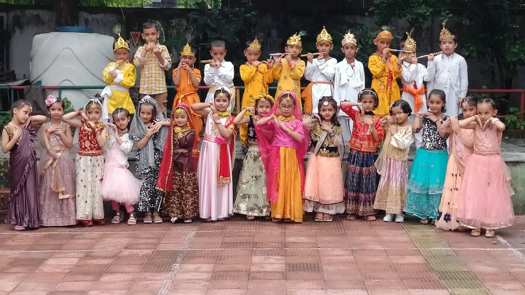 Aryan Public Ser. Sec. School