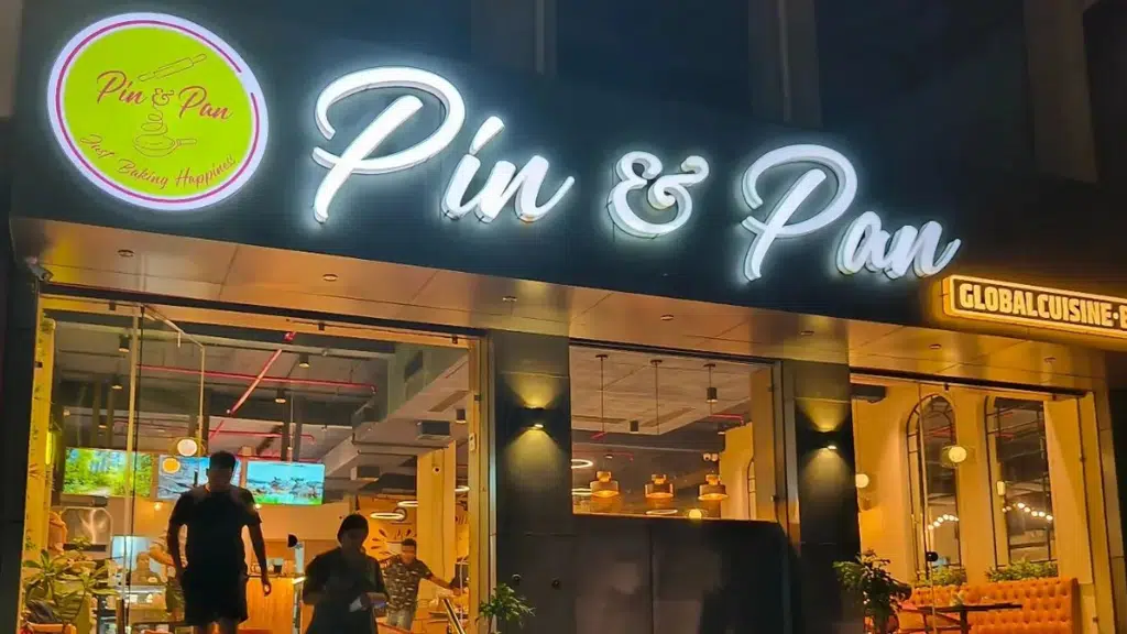 Pin & Pan Café
