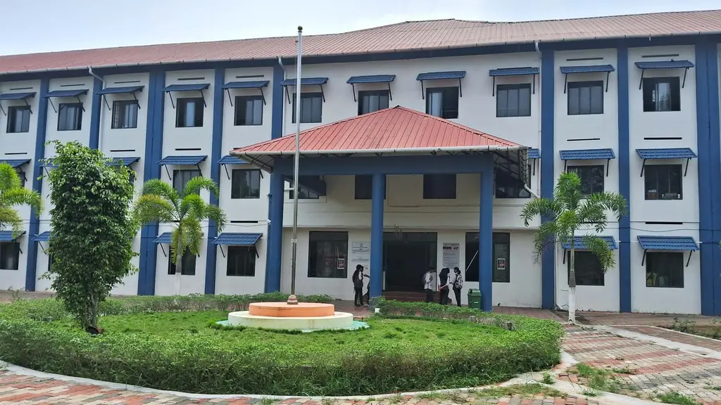 College of Engineering and Management, Punnapra