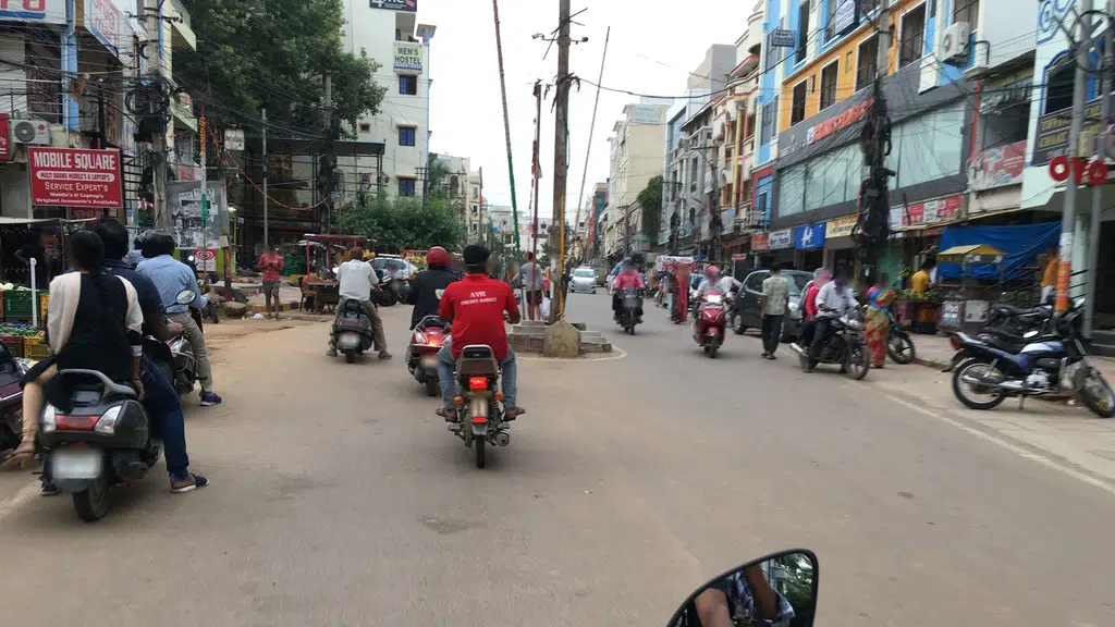 Dwarkadhish Fashion Hub