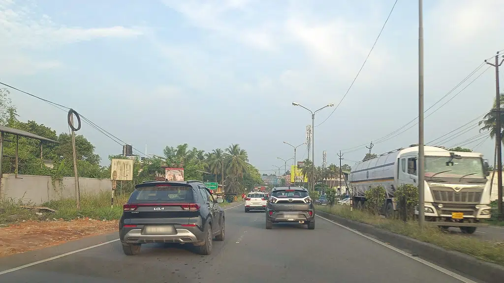 Mercedes Benz Rajasree Motors
