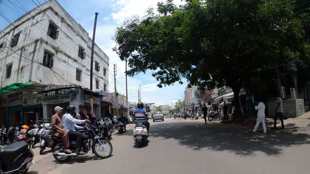 Pavani Deluxe Boys Hostels