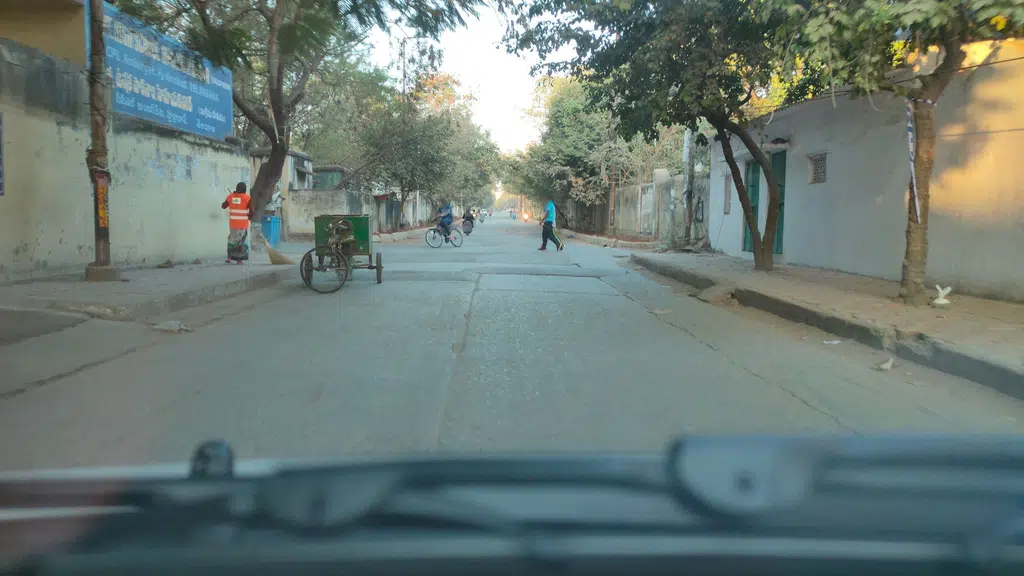 Nimrah Hi Line Mobile