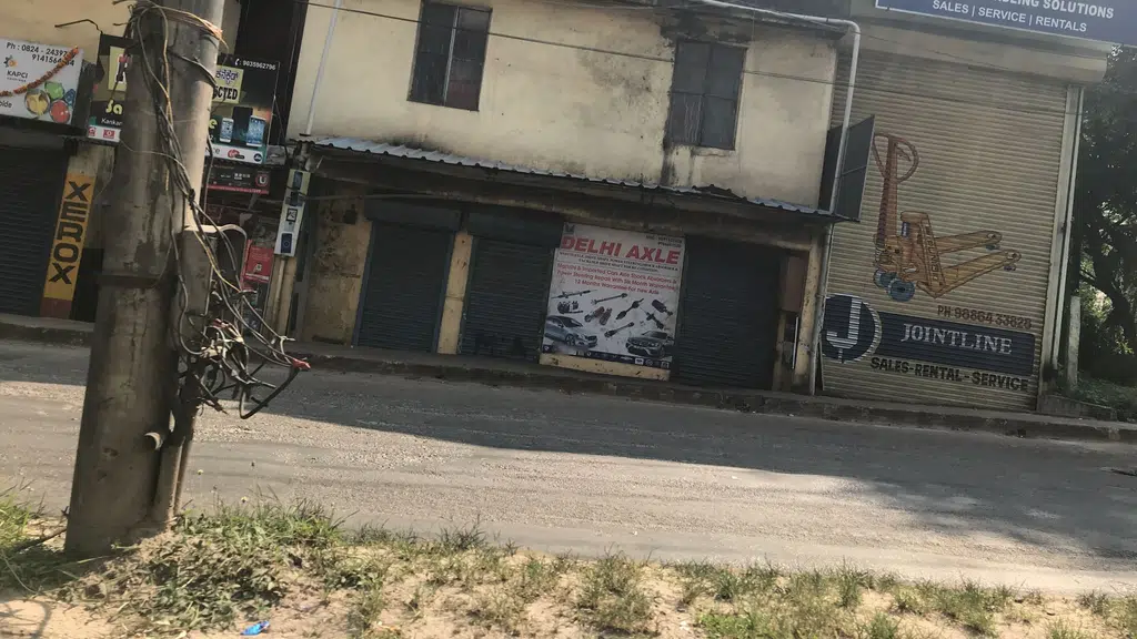 VCare Hair And Skin Clinic