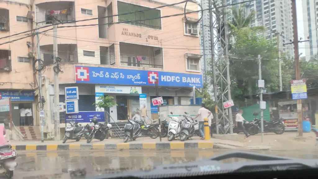 Sriven Mall Entry Gate