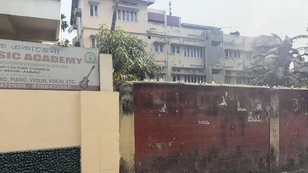 Manjeet fish store